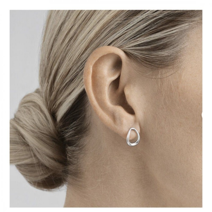 Presenter Georg Jensen | Offspring Studs