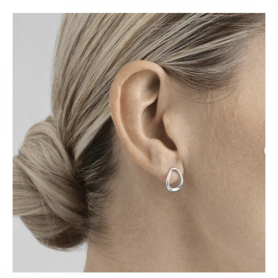 Presenter Georg Jensen | Offspring Studs